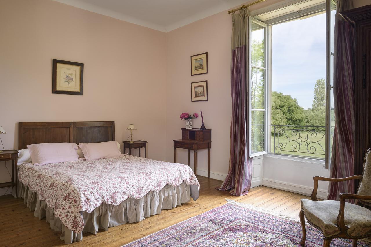 Le Rossay Hotel Saint-Clement-de-la-Place ภายนอก รูปภาพ